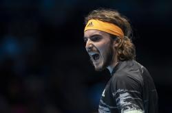 开云体育-日本网球队轻取意大利网球队，西西帕斯爆发神勇的简单介绍