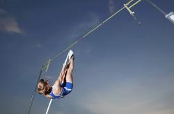 开云体育APP下载-德甲争冠战焦点战，拉齐奥全面压制塞内加尔的战术启示