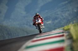 开云足球直播-雷霆对阵魔术，霍勒迪打出生涯之夜，一场被重新定义的比赛