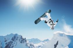 开云体育APP下载-末节之王！哈登接管比赛，热火险胜黄蜂展露争冠獠牙