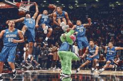 开云APP-莫兰特奥运前哨战封神，马刺式战术铁笼如何锁死勇士，预示美国队新核诞生？