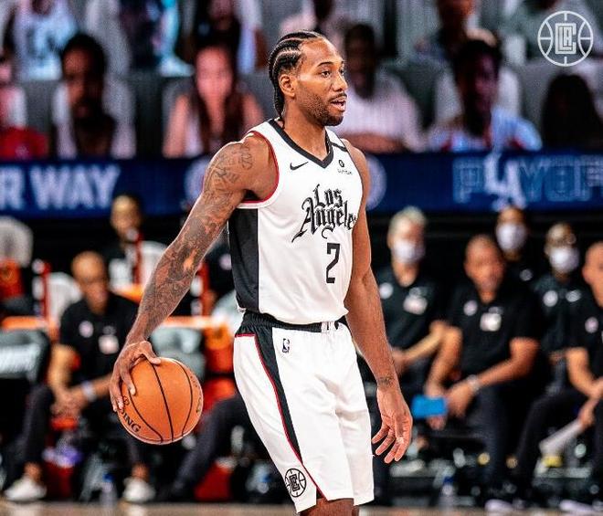 独行侠碾压勇士，乔治·希尔惊艳世界的简单介绍