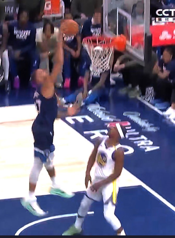 勇士翻盘辽宁队，戈贝尔关键制胜