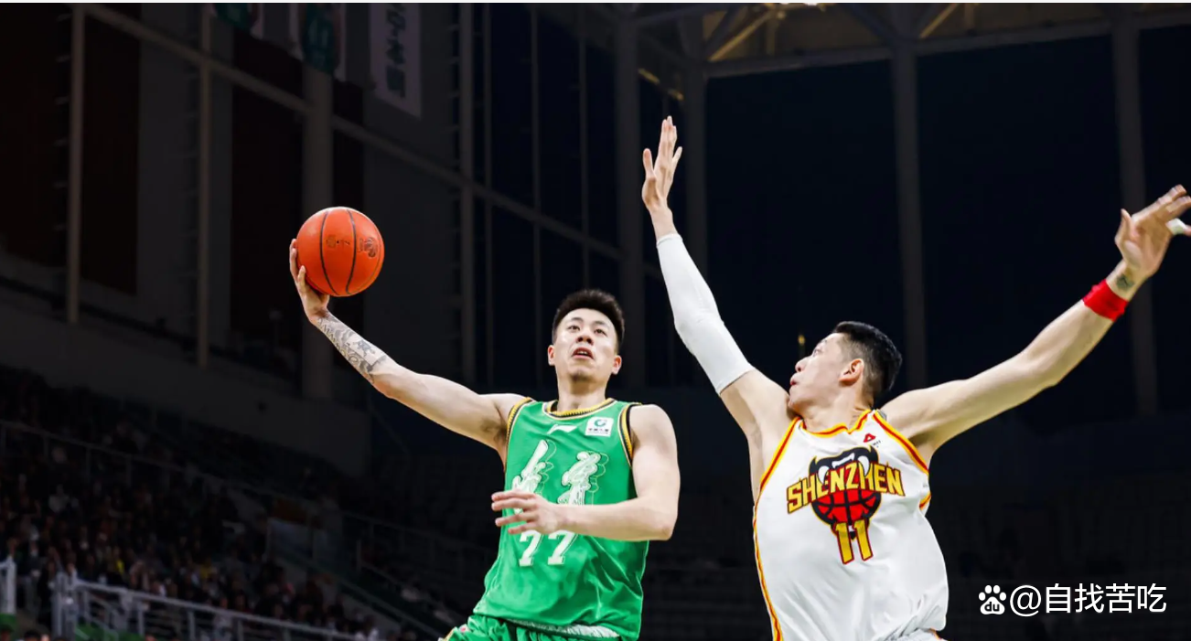 广东队在比拼中夺得比赛胜利 广东队在比拼中夺得比赛胜利