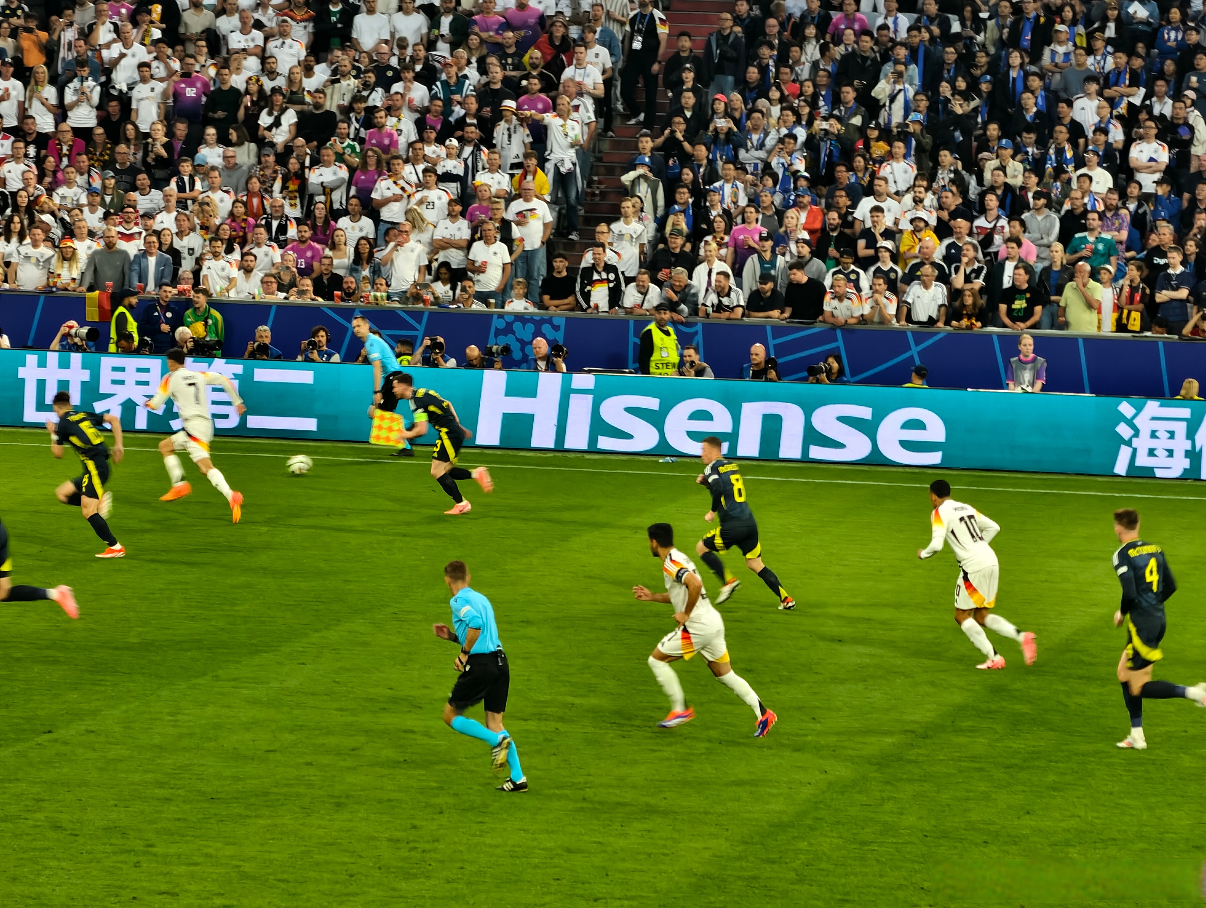 关于欧洲足球顶尖对抗将在赛场上精彩上演的信息