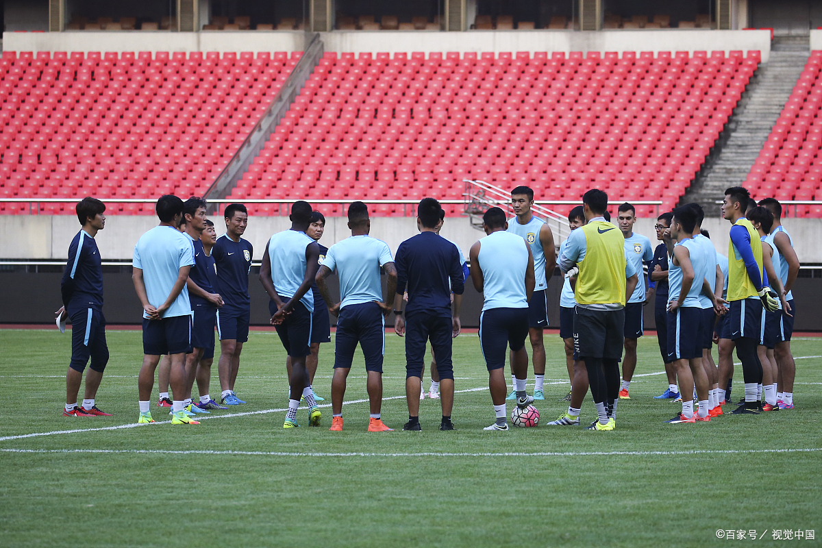 武汉足球俱乐部在全球联赛中展现出色表现的简单介绍