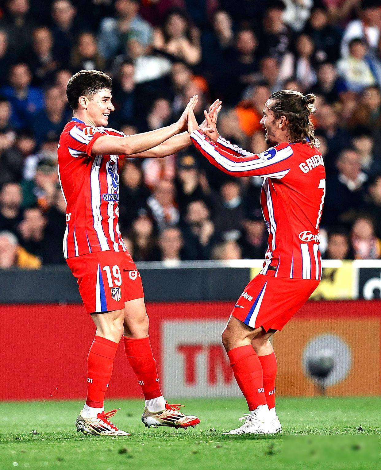 巴萨雪藏大将，球队表现未见起色