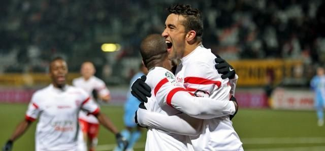 关于瓦朗谢纳队客场一球小胜，保持领头集团位置的信息