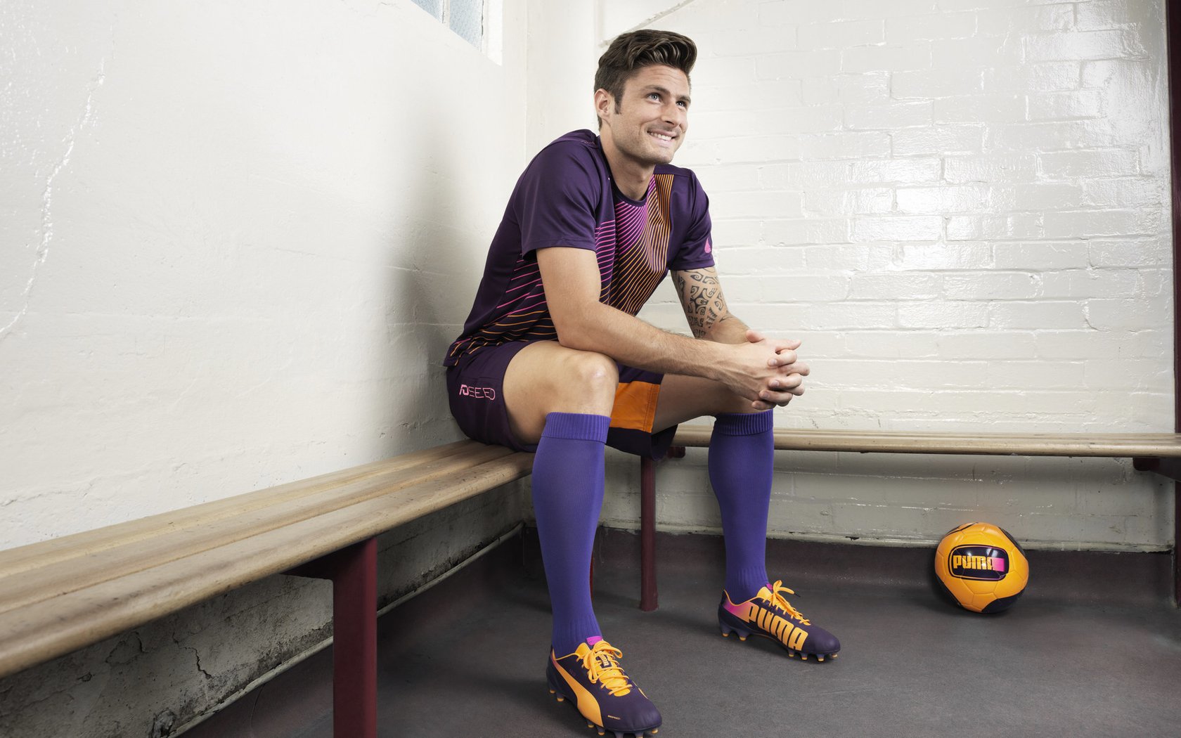 当神话终结于现实,加纳终结冰岛童话,格纳布里在欧冠决赛接管比赛