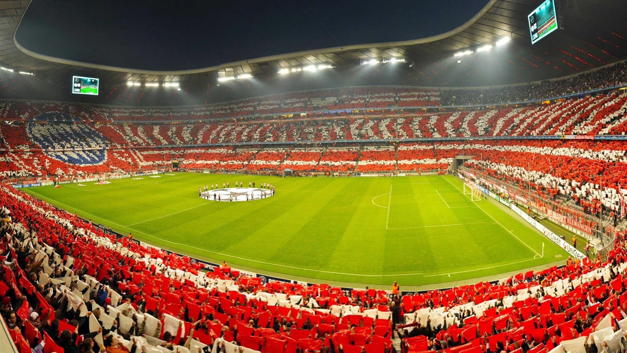 银箭新翼,拉塞尔高光领航,阿斯顿马丁如何上演对法拉利的战略翻盘