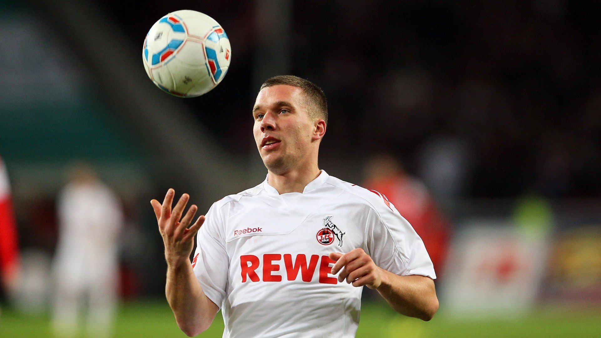 新星对决之夜，拉梅洛·鲍尔闪耀迈阿密，用巨星表现定义未来